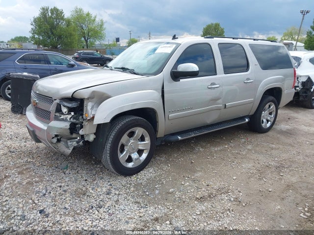 Chevrolet Suburban 1500 Lt