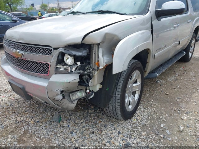 Chevrolet Suburban 1500 Lt