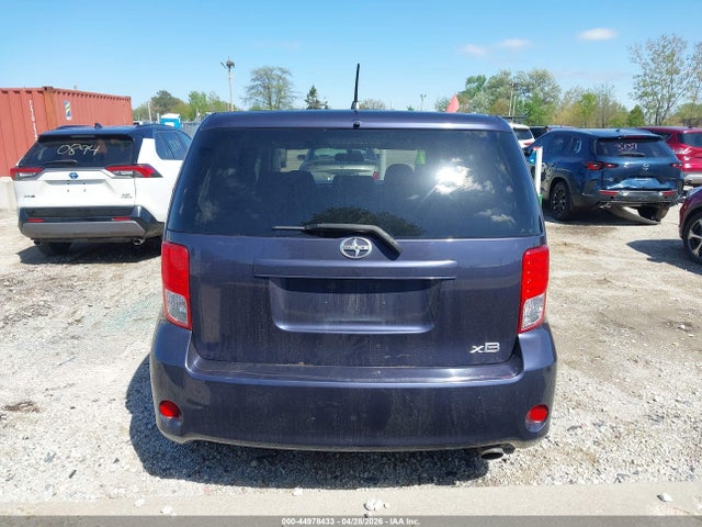 Scion xB