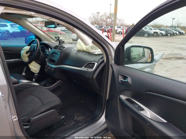 Dodge Journey Se