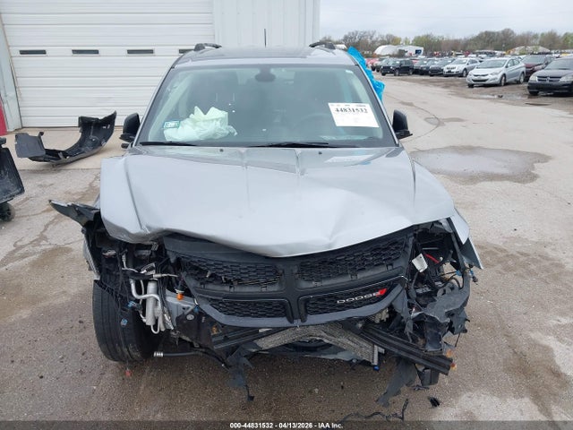 Dodge Journey Se