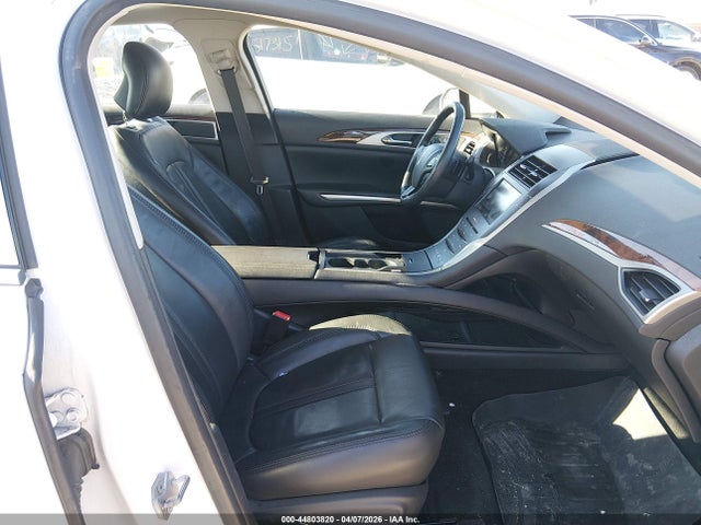Lincoln MKZ