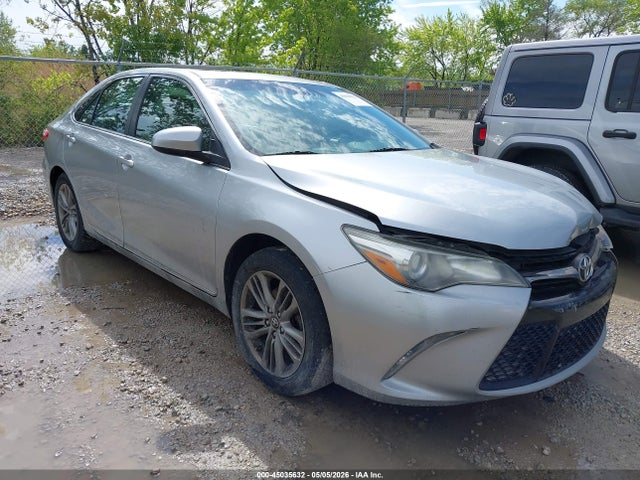 Salvage Toyota Camry Image