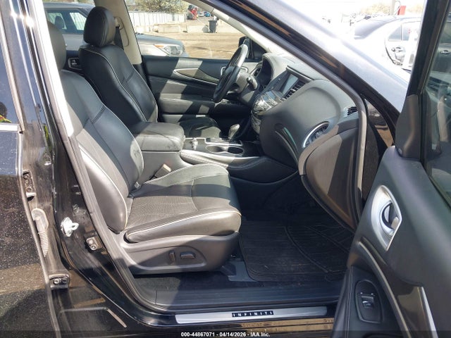 INFINITI Qx Luxe Awd