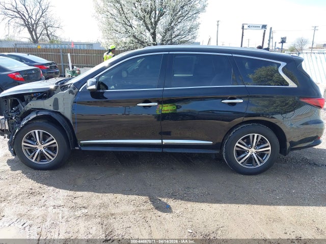 INFINITI Qx Luxe Awd