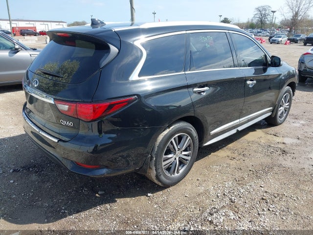 INFINITI Qx Luxe Awd