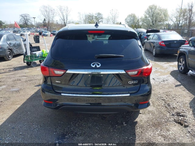 INFINITI Qx Luxe Awd