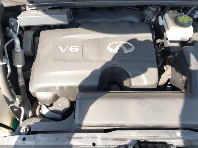 INFINITI Qx Luxe Awd