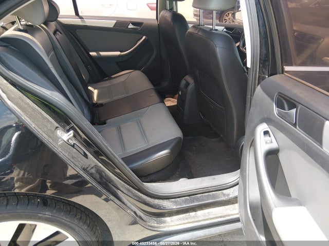 Volkswagen Jetta Sel Premium