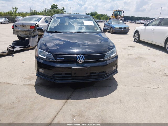 Volkswagen Jetta Sel Premium