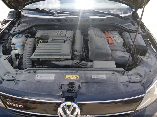 Volkswagen Jetta Sel Premium