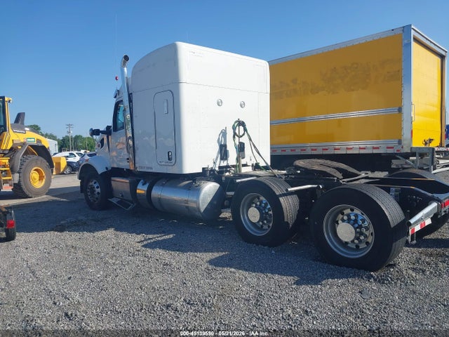 Peterbilt 567
