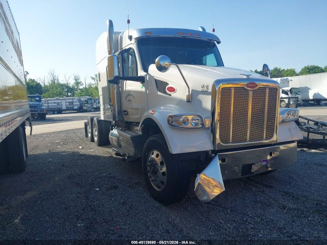 Salvage Peterbilt 567 Image