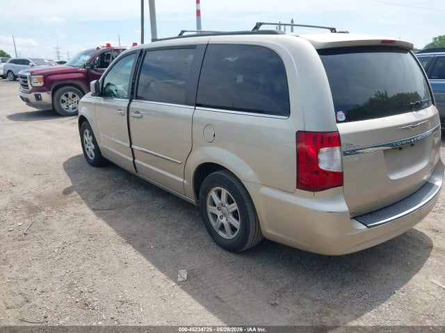 Chrysler Town & Country Touring