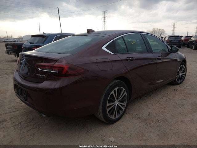 Buick Regal Sportback Essence