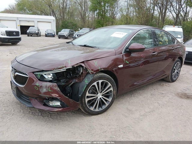 Buick Regal Sportback Essence