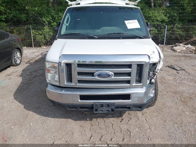 Ford E-250 Commercial