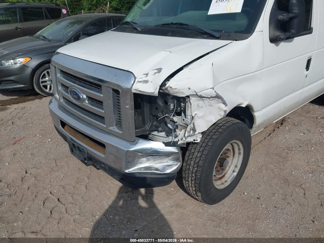 Ford E-250 Commercial