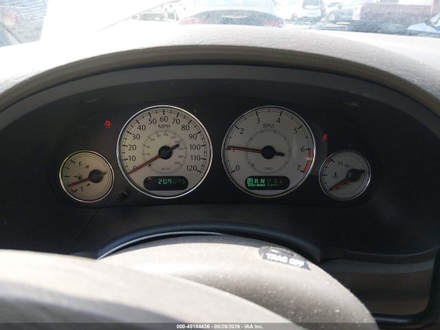 Chrysler Town & Country Touring