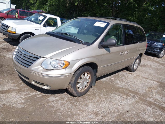 Chrysler Town & Country Touring