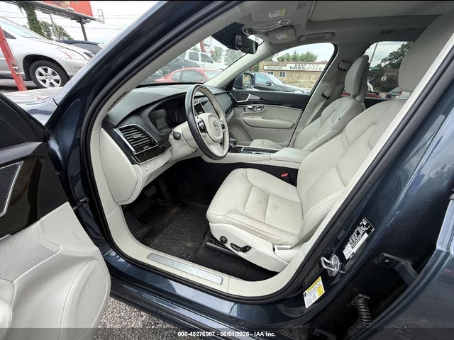 Volvo XC90 T6 Momentum