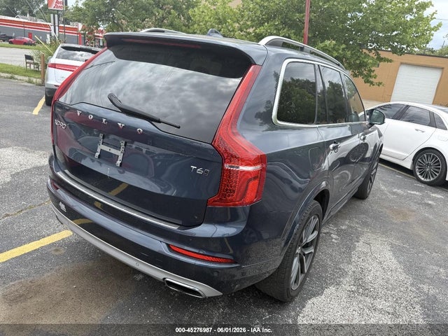 Volvo XC90 T6 Momentum