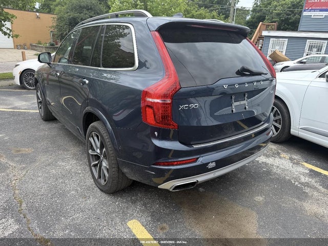 Volvo XC90 T6 Momentum