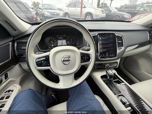 Volvo XC90 T6 Momentum