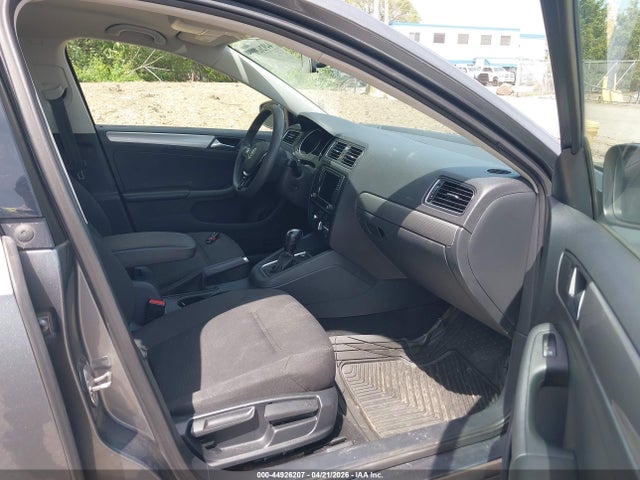 Volkswagen Jetta 1.4t Se
