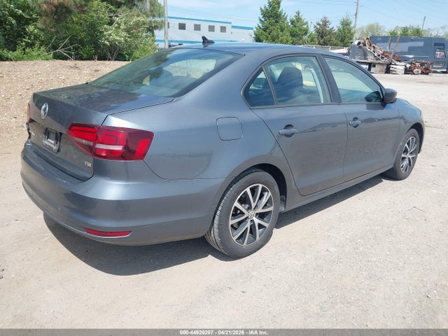 Volkswagen Jetta 1.4t Se