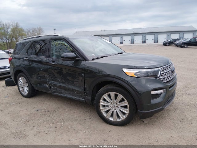 Salvage Ford Explorer Image