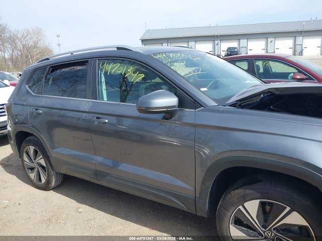 Volkswagen Taos 1.5t Se