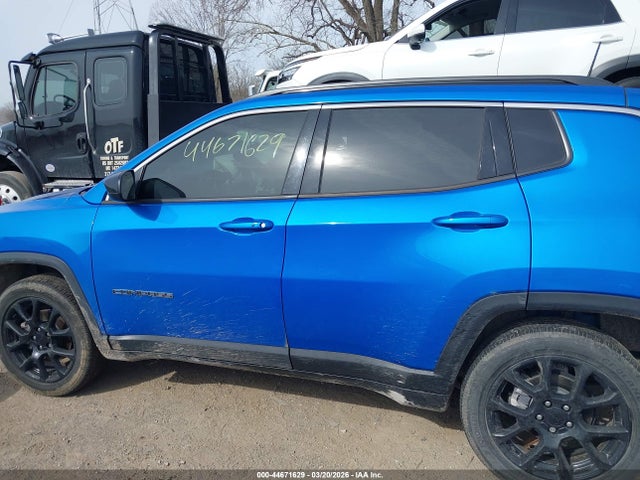 Jeep Compass Latitude Lux 4x4
