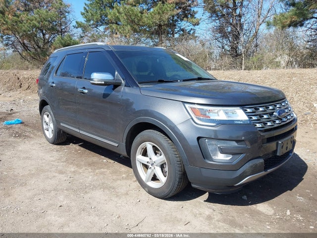 Salvage Ford Explorer Image
