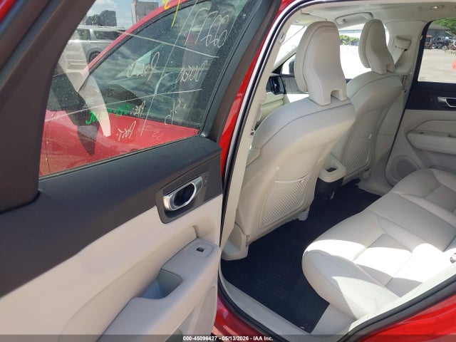 Volvo XC60 B5 Core