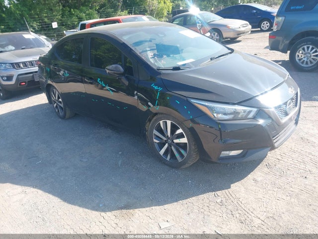 Salvage Nissan Versa Image