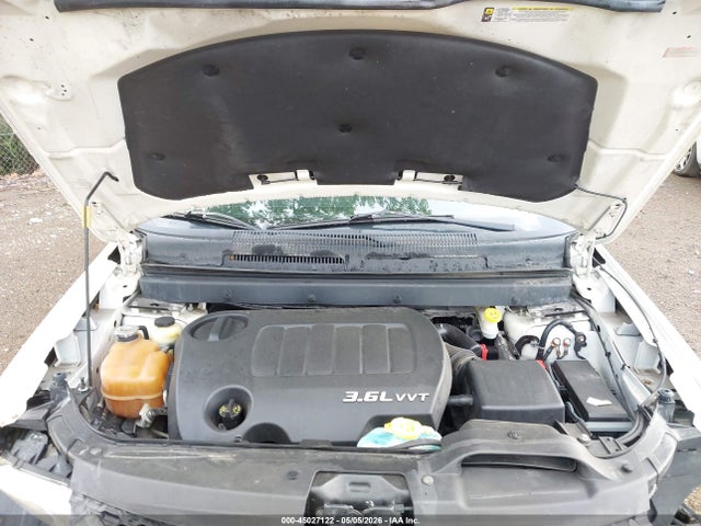 Dodge Journey Crew