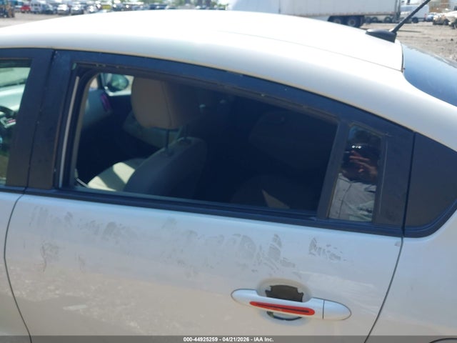 Kia Rio Lx