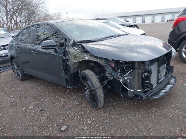 Salvage Toyota Corolla Image