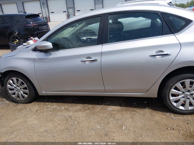 Nissan Sentra S