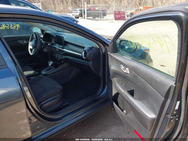 Kia Forte Lxs