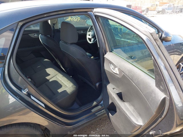 Kia Forte Lxs