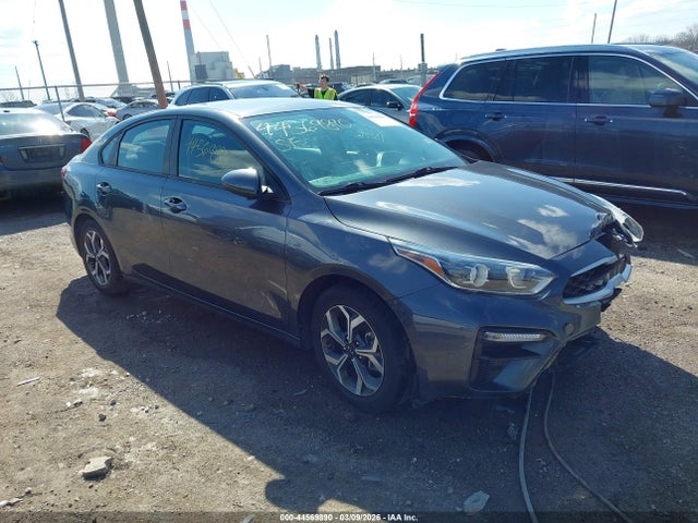 Salvage Kia Forte Image