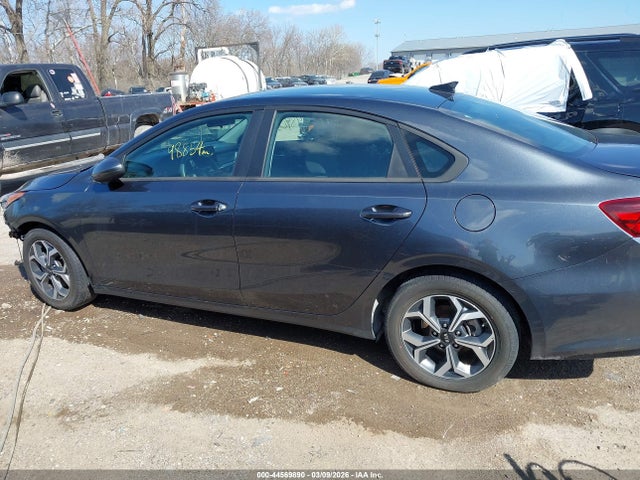 Kia Forte Lxs