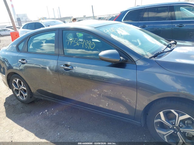 Kia Forte Lxs