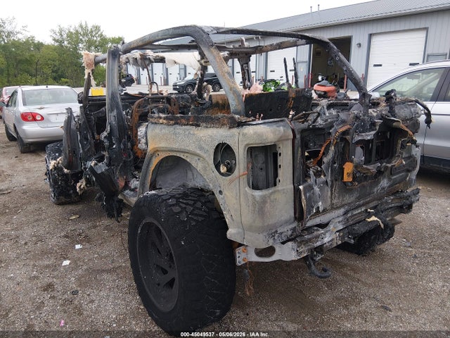Jeep Wrangler Sahara