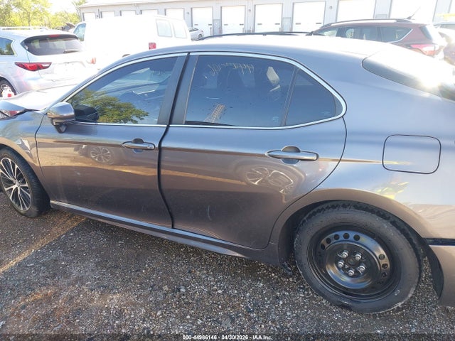 Toyota Camry Se