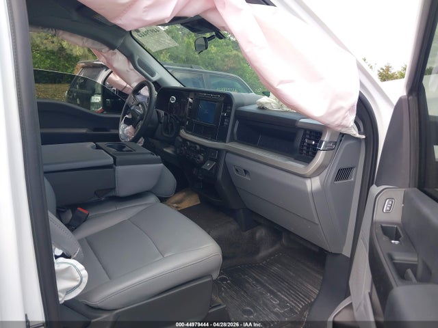 Ford F-350 Xl