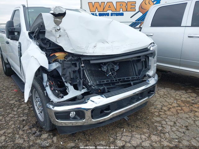 Ford F-350 Xl