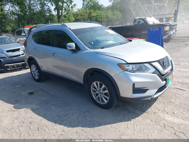 Salvage Nissan Rogue Image